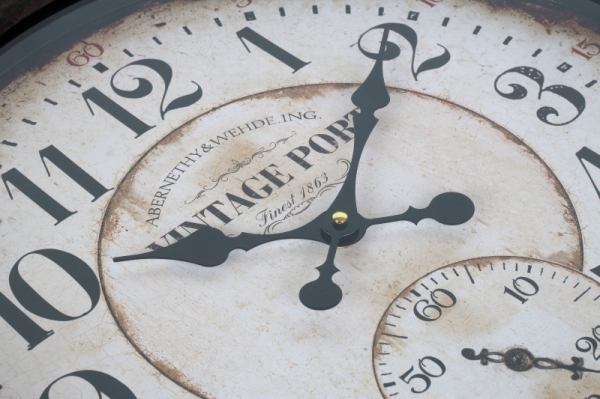 Hodiny nástěnné VINTAGE PORT kov 44x60cm