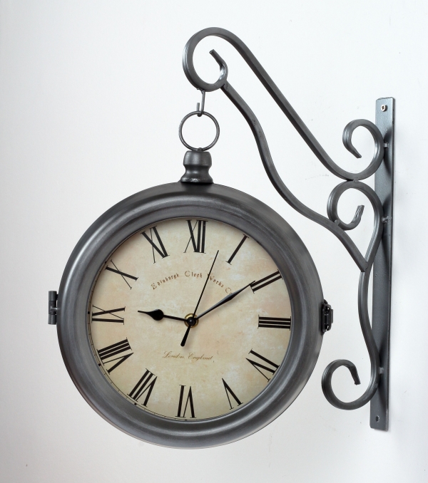 Hodiny oboustranné s konzolí 34x41x10cm