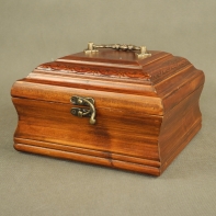 Hodiny retro - špatně doléhající dvířka