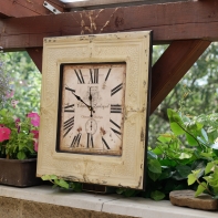 Hodiny se zámeckým vzorem 58x58cm