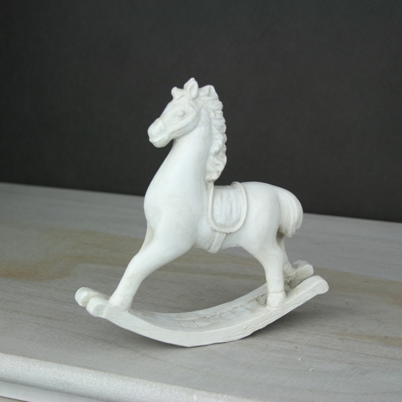 Houpací kůň bílý 9,5x9,5cm