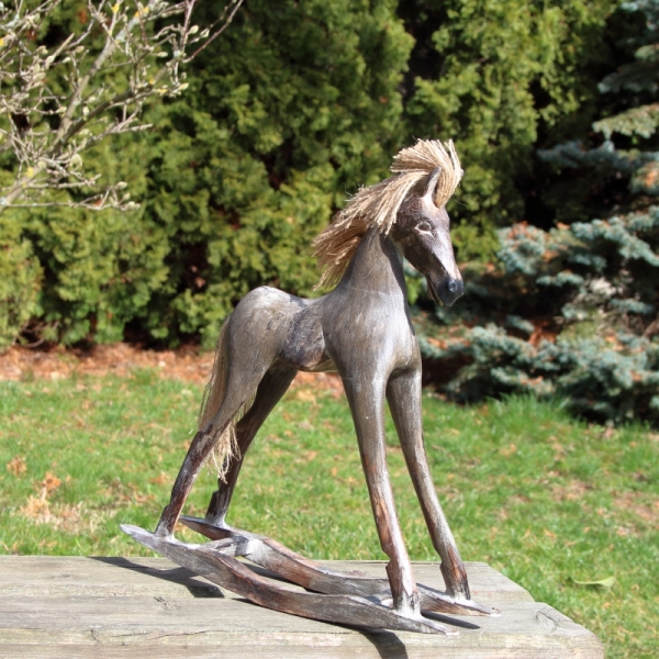 Houpací kůň dřevěná dekorace 38cm