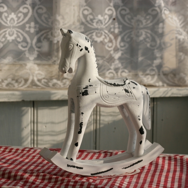 Houpací kůň dřevěný bílý 22x20cm