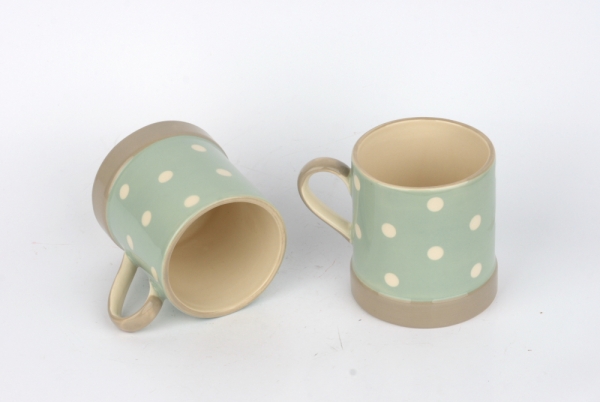 Hrnek s puntíky Cream AND Country 400ml