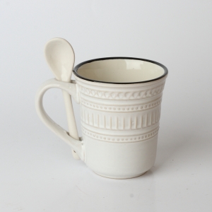 Hrnek se lžičkou bílý 300ml