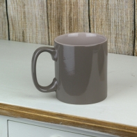 Hrnek XXL hnědé srdce 0,6l