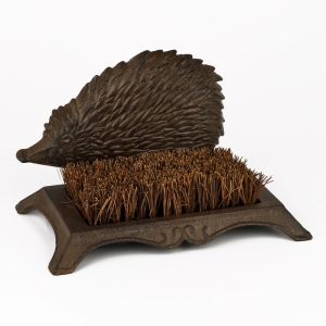 Kartáč na boty s ježkem litina 17x26cm 