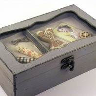 Kazeta na šití dřevěná