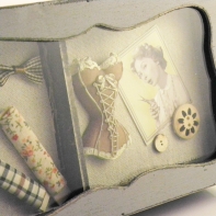 Kazeta na šití dřevěná