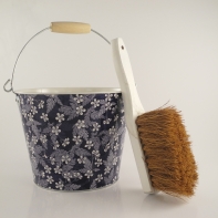 Kbelík modré květy 1740