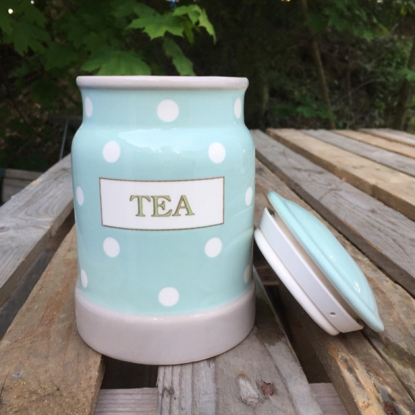 Keramická dóza na čaj CREAM AND COUNTRY 14,5cm