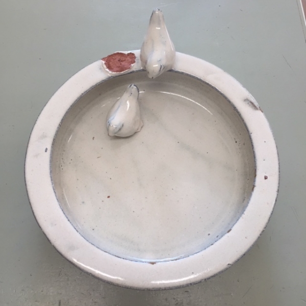 Keramické pítko pro ptáky 27cm - krémové - vyřazeno