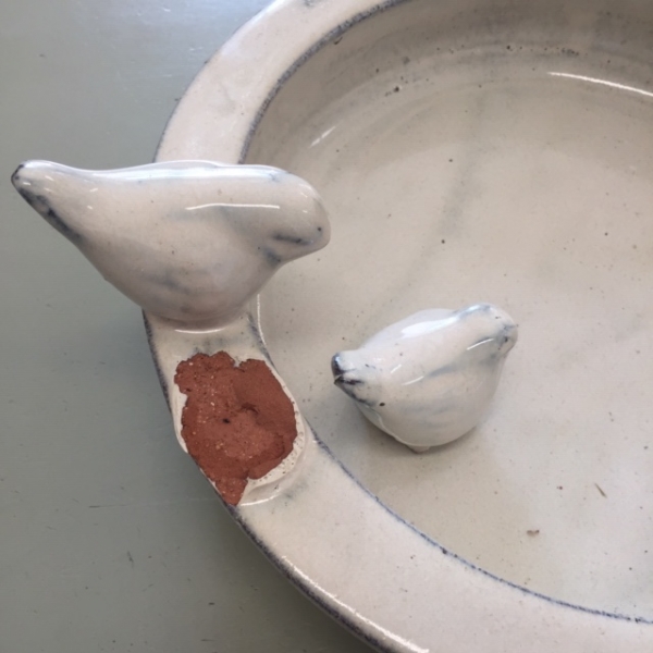 Keramické pítko pro ptáky 27cm - krémové - vyřazeno