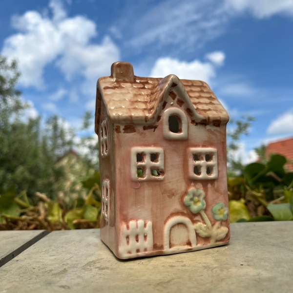 Keramický domeček 12 x 7,5 x 6,3 cm 