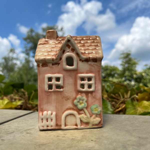 Keramický domeček 12 x 7,5 x 6,3 cm 