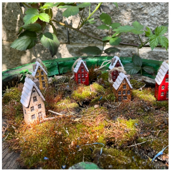 Keramický domeček 3x2x6cm Typ A