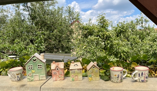 Keramický domek 17 x 11,8 x 7,5 cm