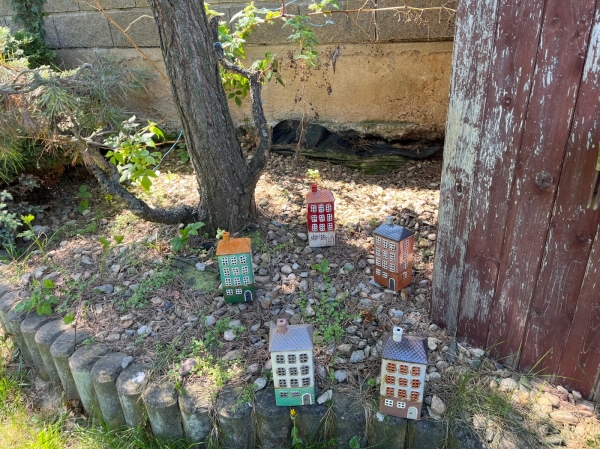 Keramický svícen domeček B 11 x 24,5 x 9,5 cm