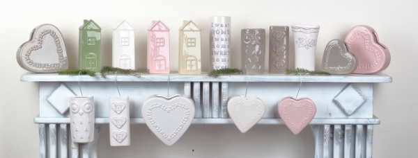 Keramický zvlhčovač vzduchu srdce 13x3,2x13cm