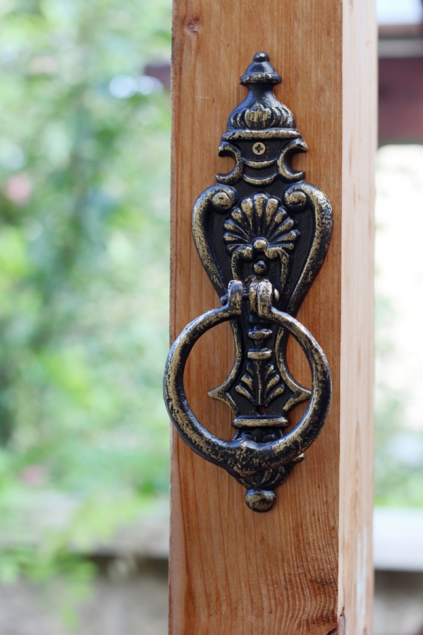 Klepadlo na dveře mosaz 24x9cm