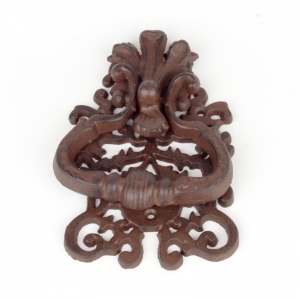 Klepadlo na vchodové dveře zdobené