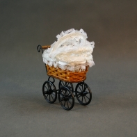 Kočárek proutěný 18x16x9cm