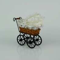 Kočárek proutěný 18x16x9cm