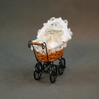 Kočárek proutěný 18x16x9cm