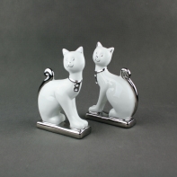 Kočka bílá porcelánová 18cm