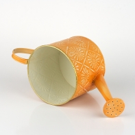 Konev plechová 15x26cm oranžová