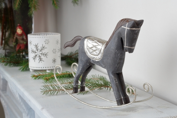 Koník houpací šedý 23x18x6cm