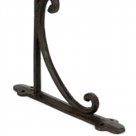 Konzola s volutou na zavěšení květin