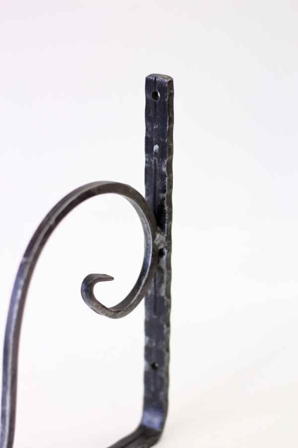 Konzole na zeď  27 x 22cm