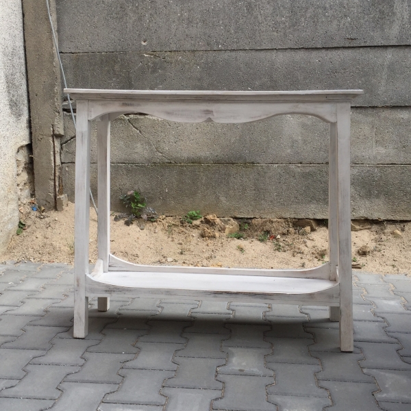 Konzolový stolek bílý vintage 80x90x30cm