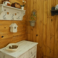 Košík v drátěném závěsu 42cm