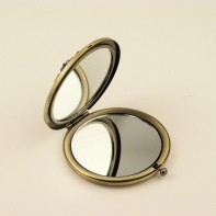 Kosmetické zrcátko do kabelky