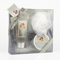 Koupelový set, výživný krém, tělové máslo a houbička