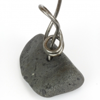 Kovaný svícen tmavý kámen 34cm