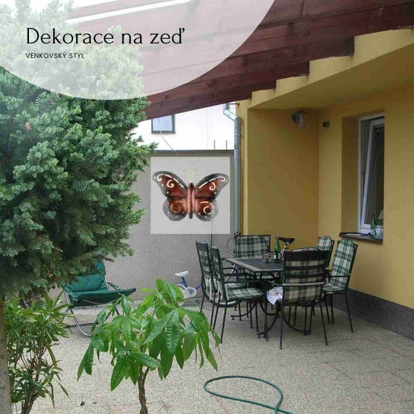 Kovová dekorace na zeď motýl 15 cm