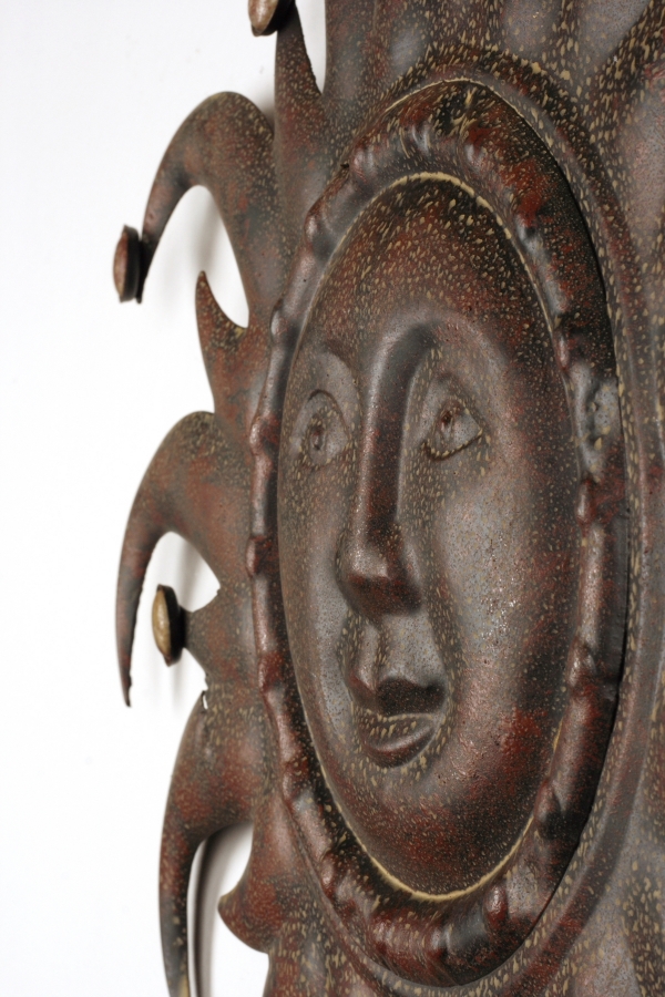 Kovová dekorace na zeď slunce 51cm