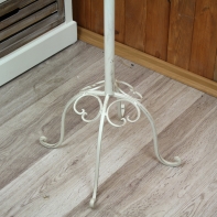 Kovová figurína krejčovská panna 146cm