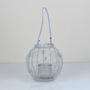 Kovová lucerna proplétaná 25x28cm