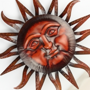 Kovová nástěnná dekorace slunce 62cm