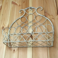 Kovová polička na kořenky 31cm