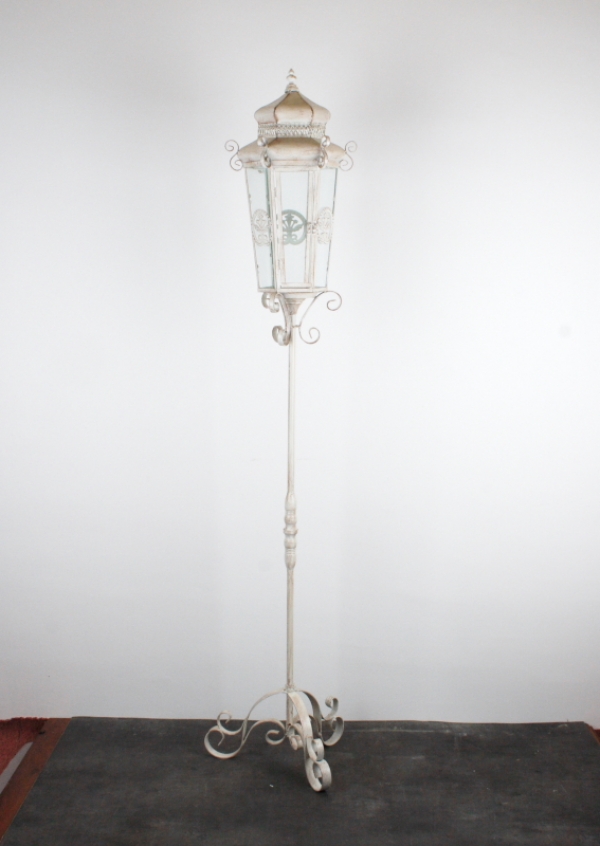 Kovová stojací lucerna 198cm