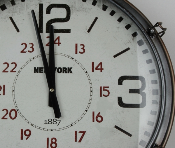 Kovové nástěnné hodiny NEW YORK 51,5cm