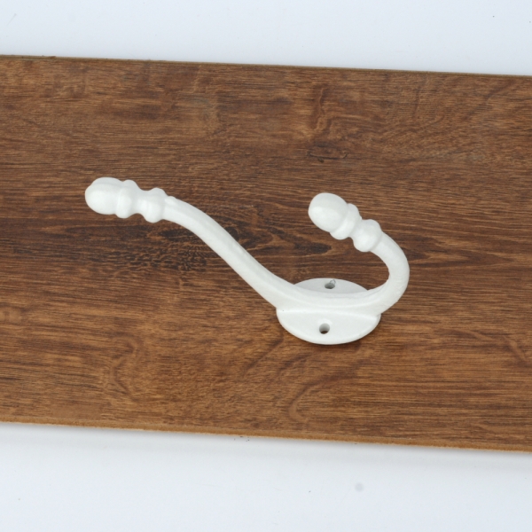 Kovový bílý háček 3x8x12cm