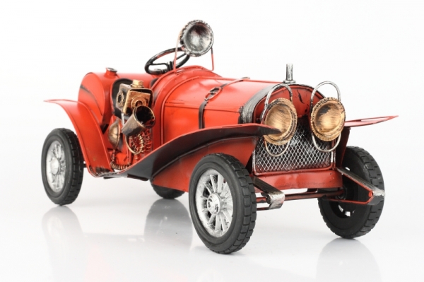 Kovový model červeného auta 30x11cm