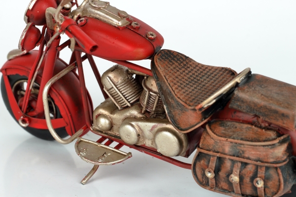 Kovový model motorky červený