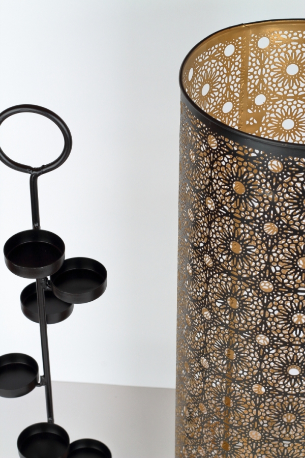 Kovový svícen na čajové svíčky 65cm